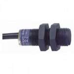 Telemecanique Sensors XS4P18AB110 Inductive proximity sensor