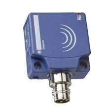 Telemecanique Sensors XS7E1A1PBM8 Inductive proximity sensor