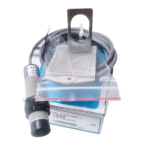 Fotek DM-1MN Photoelectric Sensor