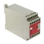 Omron G9SA-301-P DC24 Safety Relay